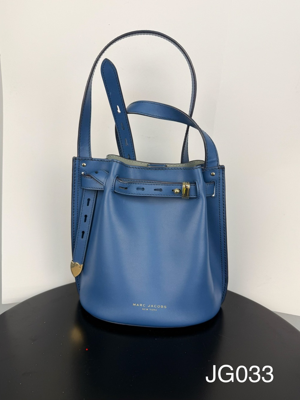 Marc Jacobs Blue Leather Logo Bucket Crossbody Bag